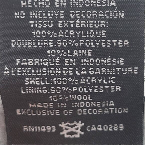 New York Yankees Mens Womens Beanie Pom Top Gray Embroidered Patch Logo New Era - Picture 10 of 10